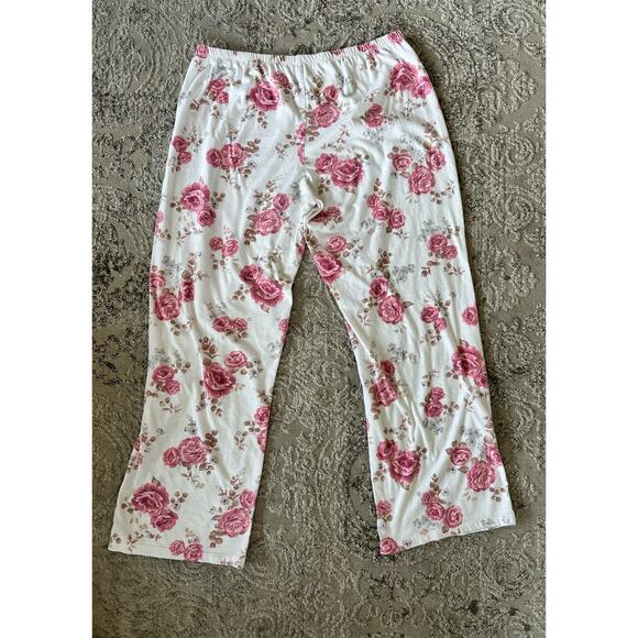 Laura Ashley Floral Pink Longsleeve Pajama Set Sz. Large - Picture 13 of 13